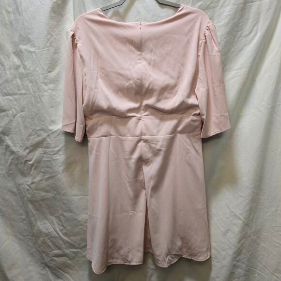 bebe blush pink V-neck flutter puff sleeve fit & flare mini dress XL A-line - Picture 7 of 12